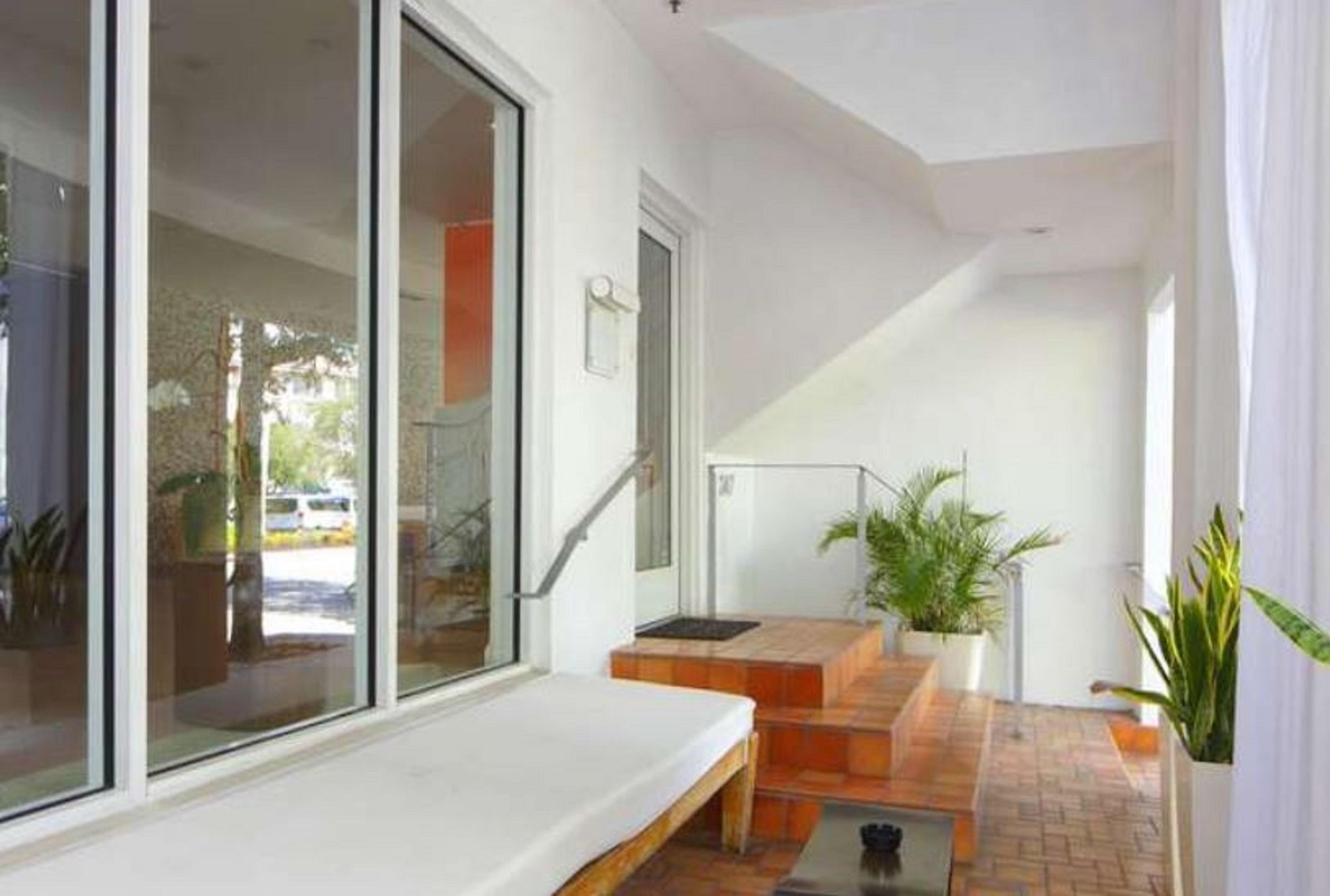 Hotel St Augustine Miami Beach Exterior photo